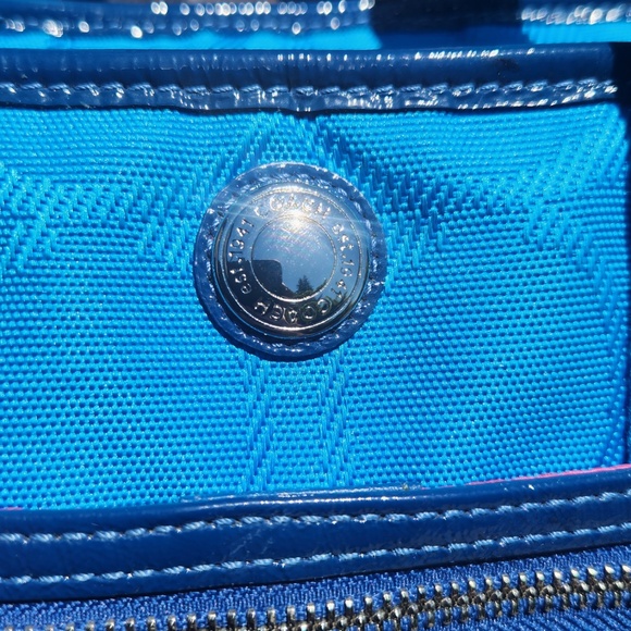 Bright Blue Coach Purse - Picture 7 of 16